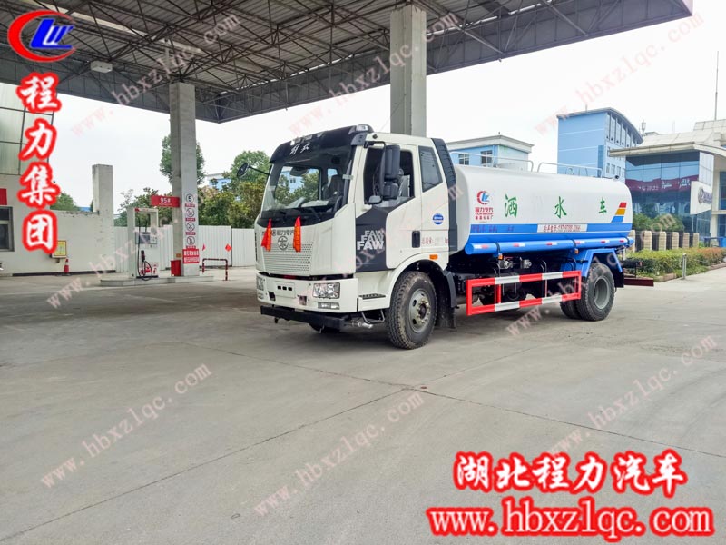 2019/06/27/，胡總在程力集團(tuán)自提一輛14方解放J6灑水車，單號(hào)：25199/70129